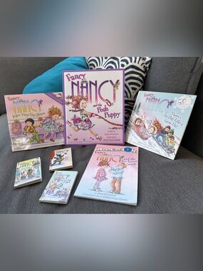 Fancy Nancy Picture Book Set - Used